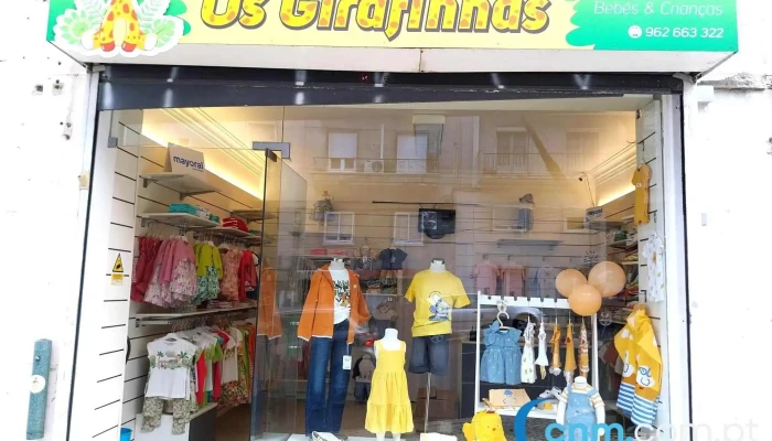 Os Girafinhas - 1170-164 Lisboa