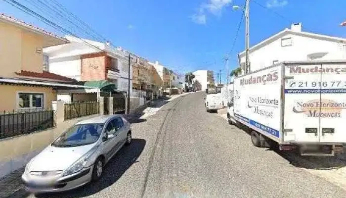Os Traquinas Do Bairro Lda Street View E 360deg - Cascais