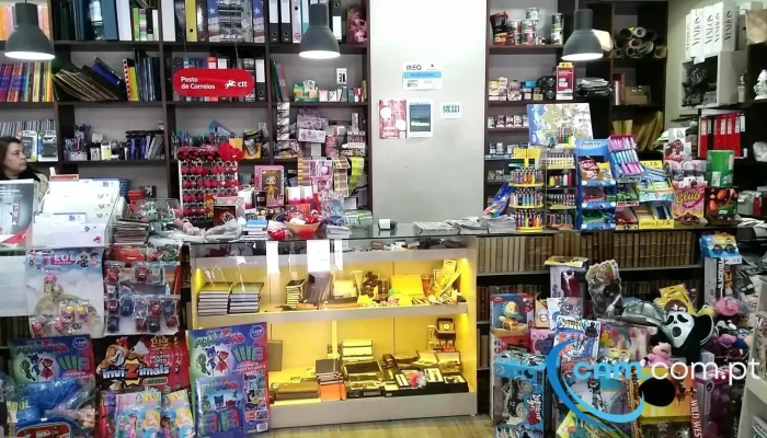 Papelaria Avenida 1 Posto De Correios Ctt Interior - Aver-o-mar