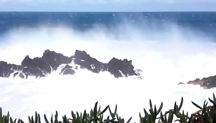 Parque Infantil Do Porto Moniz -  Videos - Porto Moniz