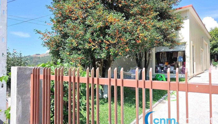 Peça Perfeita - Rua Da Arroteia 700