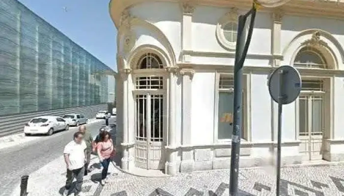 Petit Poussin -  Street View E 360deg - Figueira Da Foz
