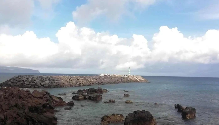 Piscina Municipal Da Madalena -  Instagram - Madalena