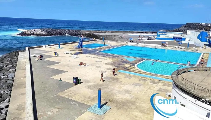 Piscinas Municipais De Ribeira Grande -  Piscina - Ribeira Grande