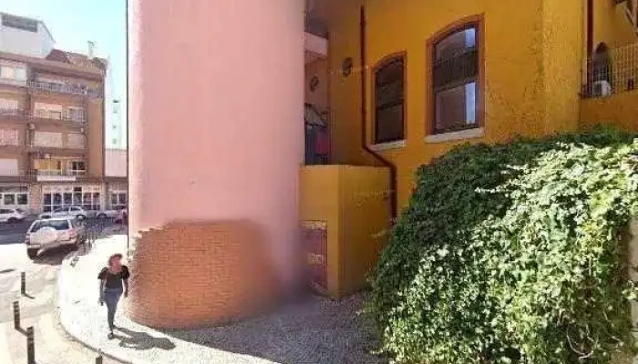 Ponto Ctt Cantinho Da Avo Xabregas Street View E 360deg - Lisboa
