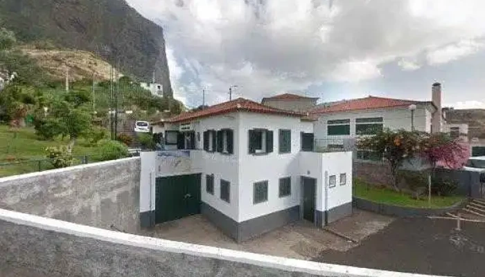 Ponto Ctt -  Tudo - Porto Da Cruz