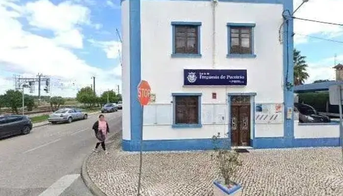 Ponto Ctt -  Tudo - R. Luís Camões 12