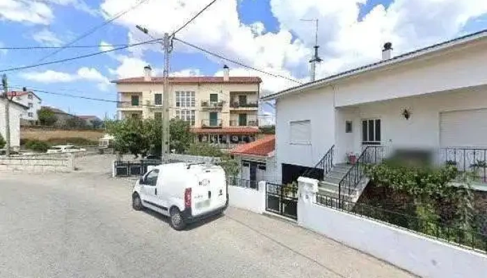 Ponto Ctt -  Tudo - Av. Da Junta De Freguesia 1
