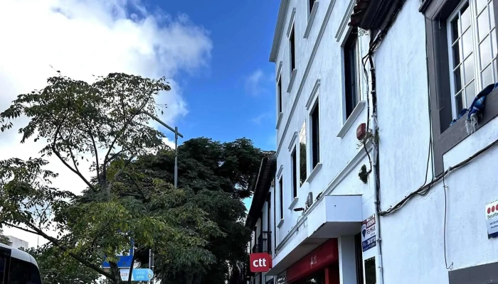 Posto De Correios De Ponta Delgada -  Correios - Ponta Delgada