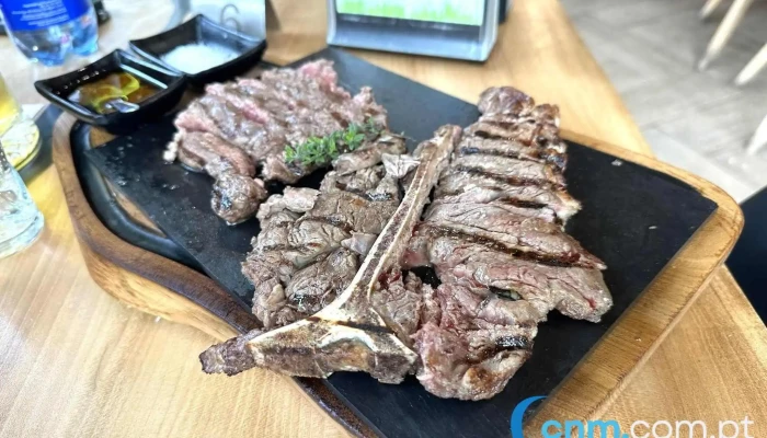 Queijaria Furnense -    Angus Meat Bife - Furnas