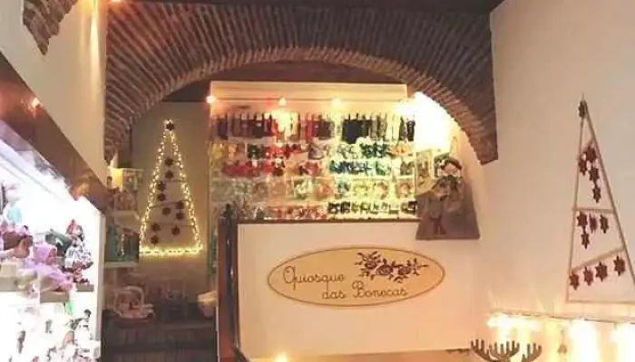 Quiosque Das Bonecas -  Tudo - Cascais