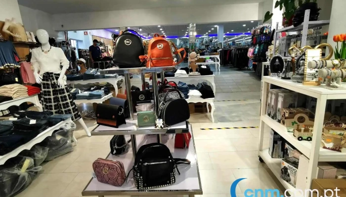 River Shopping - Rio Maior