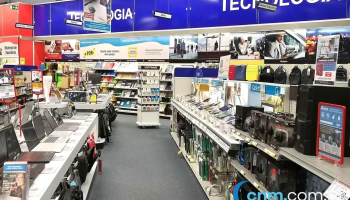 Staples Lagoa - 8400-618 Parchal