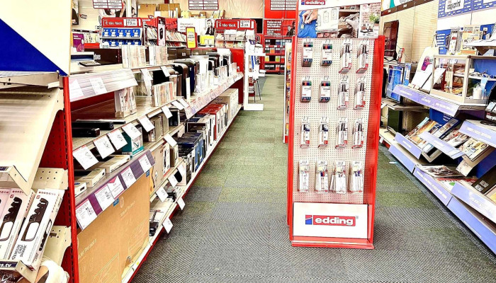 Staples -  Loja De Materiais Para Escritorio - Lisboa