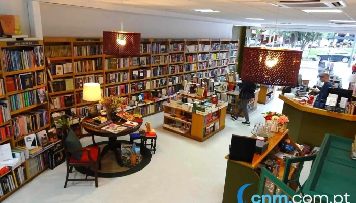 Tantos Livros Livreiros Lda Livro - Lisboa