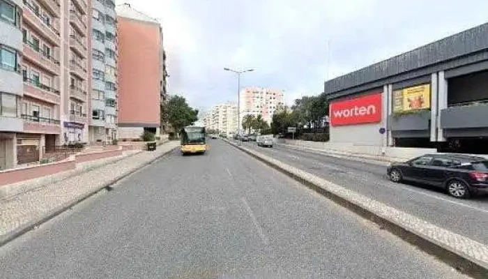 Toysrus Telheiras Street View E 360deg - Lisboa