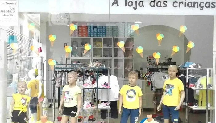 Utilitária - A loja das crianças agora é Step by Step - Ponta Delgada