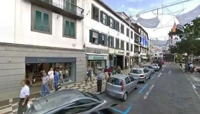 Zara Aljube -  Street View E 360deg - Funchal